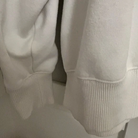 north face crewneck sweatshirt - Picture 5 of 5